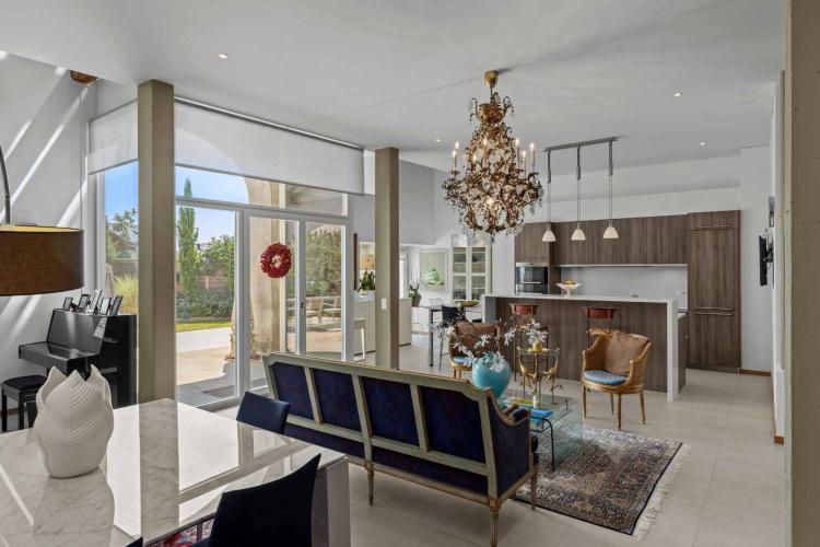 Propriété au confort contemporain – 4 suites, luxe et histoire