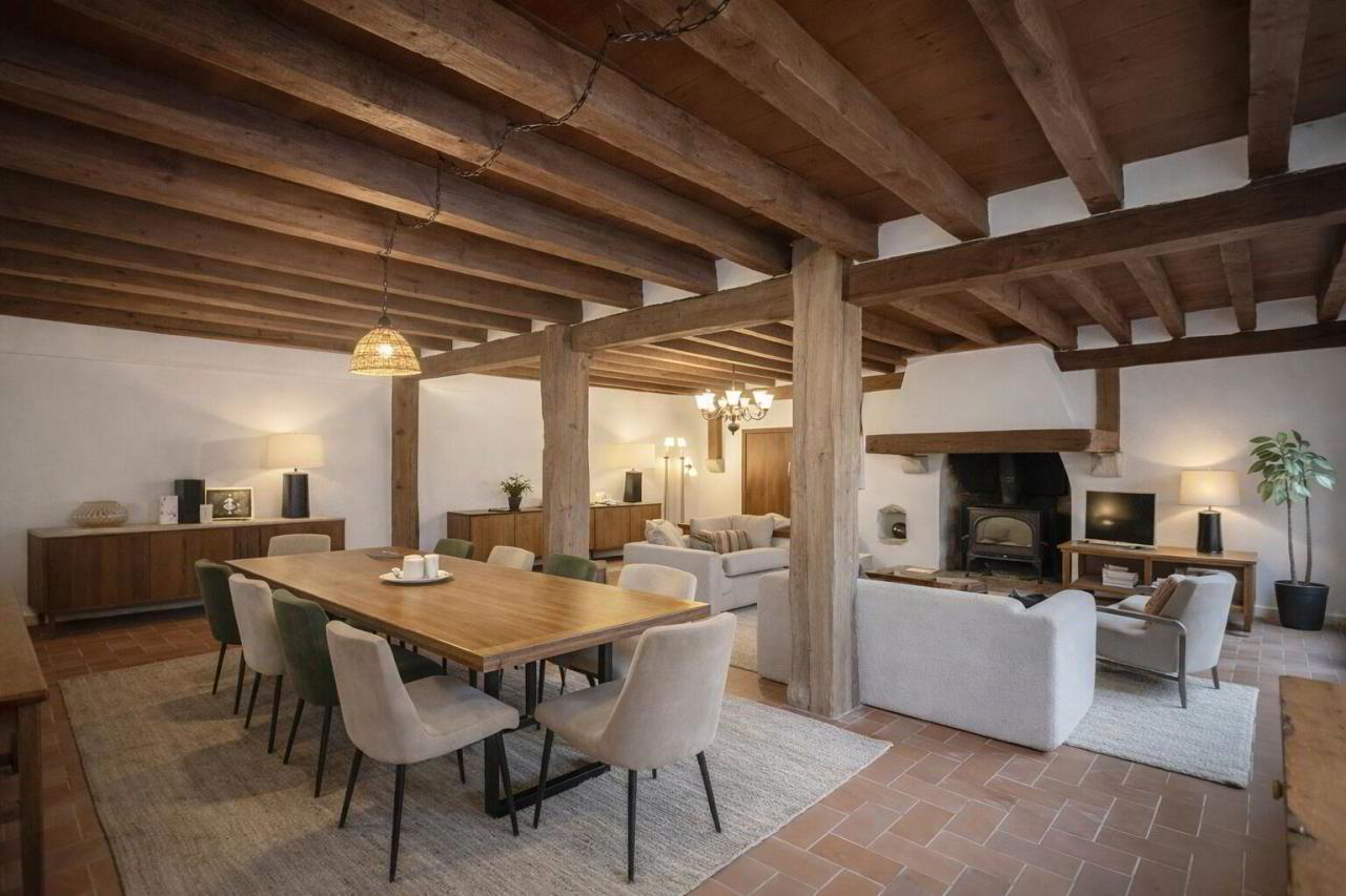 Maison de charme avec jardin arboré à Collex