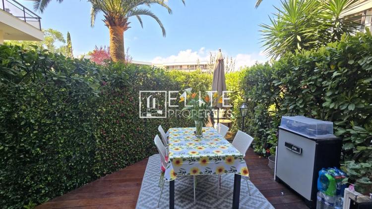 APPARTEMENT 2 PIÈCES DE 33m² + PISCINE, PARKING ET CAVE – MANDELIEU