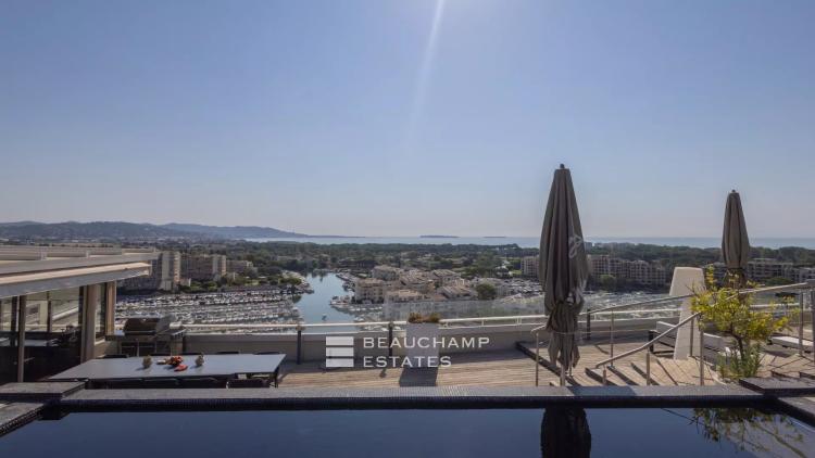 PENTHOUSE - VUE MER PANORAMIQUE