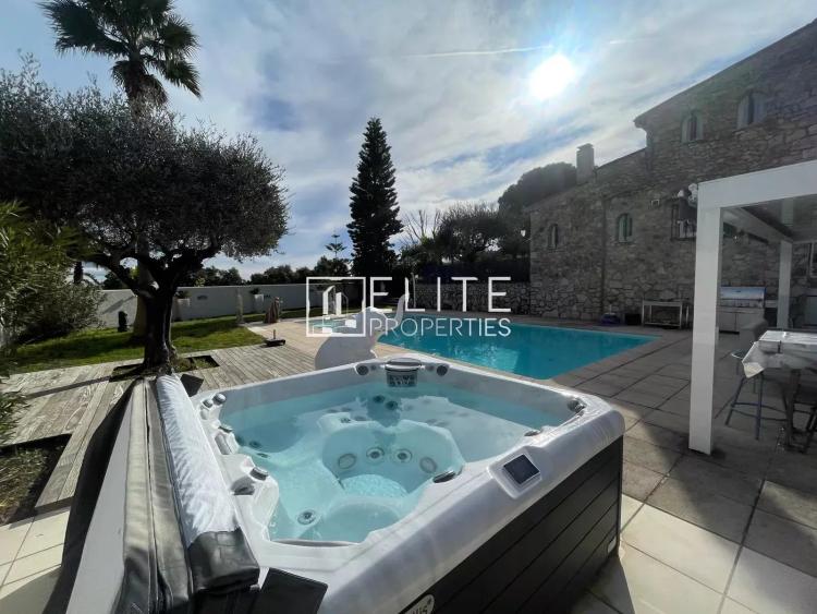 VILLA 7 PIECES 180m² VUE DEGAGEE TANNERON