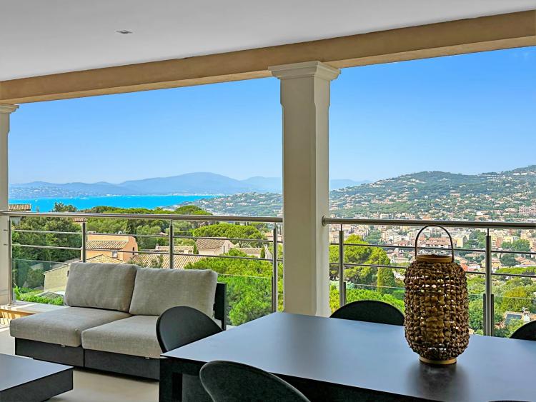 Villa vue mer à vendre au Sémaphore à Sainte-Maxime