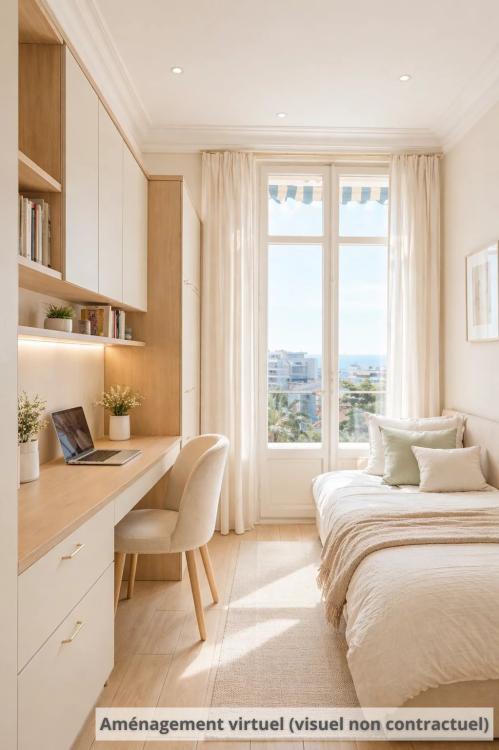 CANNES – VUE MER ÉPOUSTOUFLANTE • GRAND T2/3 • RÉSIDENCE BOURGEOISE FIN XIXe DANS UN PARC REMARQUABLE