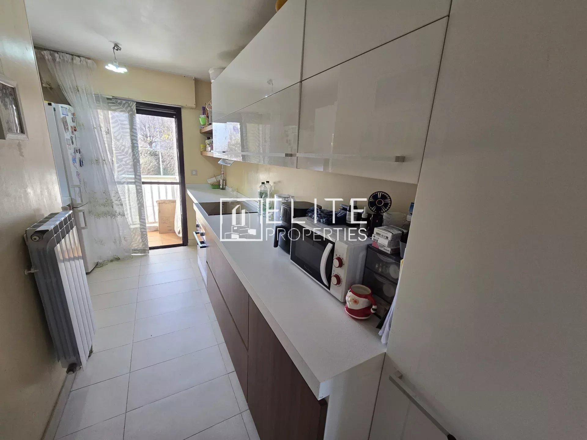 APPARTEMENT 3 PIÈCES DE 67m² + PARKING ET CAVE – LE CANNET