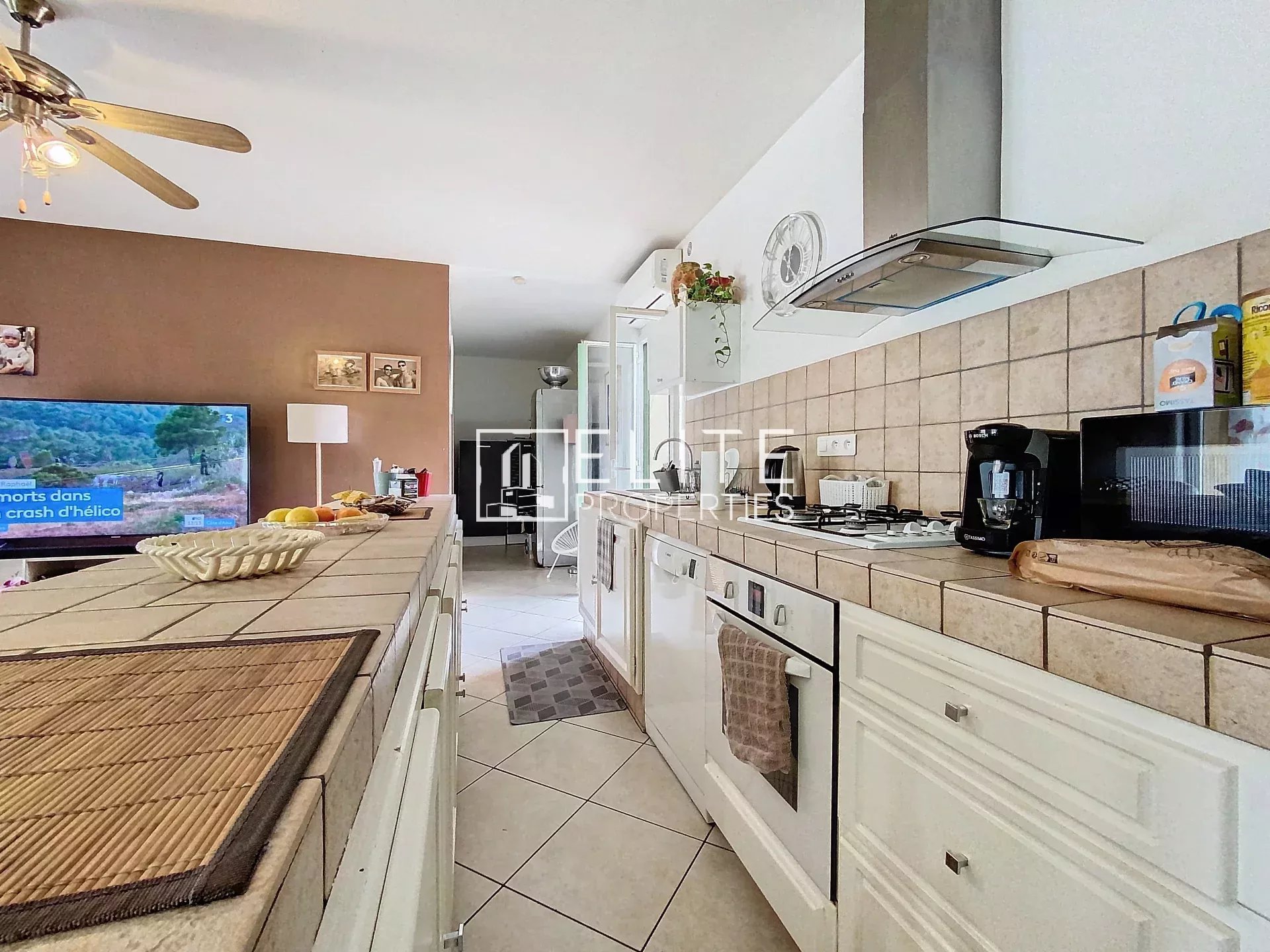 APPARTEMENT 3 PIECES 92m² + PARKING - VALLAURIS