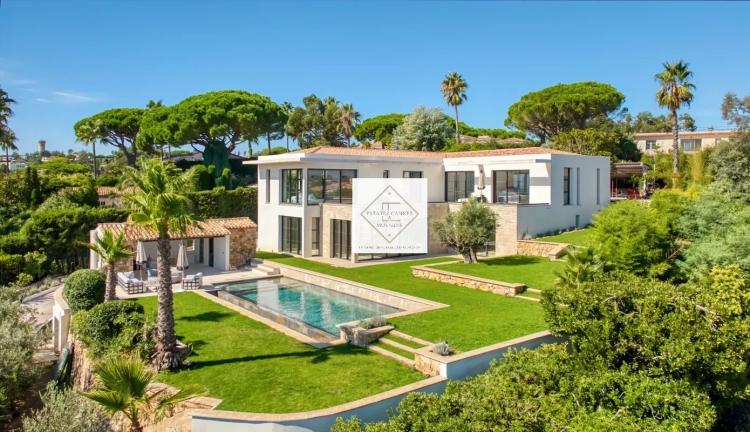 Villa contemporaine d'exception à Super Cannes – Vue mer panoramique, domaine privé et sécurisé