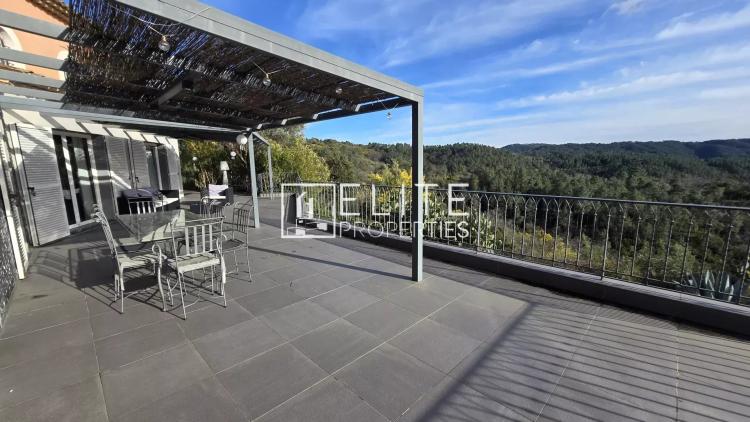 MAISON 6 PIÈCES 218 m² + PISCINE & GARAGE – TANNERON