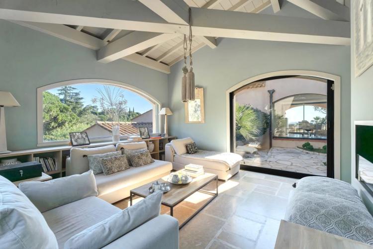 Villa vue mer à vendre à Sainte-Maxime