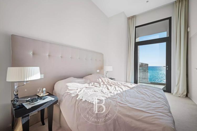 CAP DE NICE - DUPLEX D'EXCEPTION