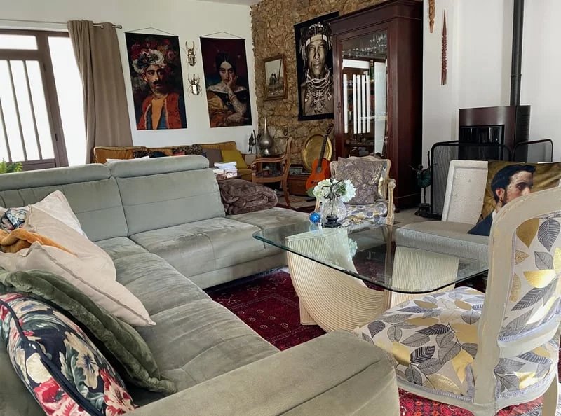 CHARME ET AUTHENTICITE MAISON T4 145 M2 AMPUS