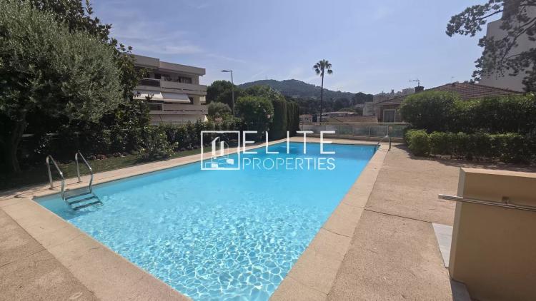 APPARTEMENT 4 PIÈCES 65 m² + GARAGE + JARDIN PRIVATIF LE CANNET