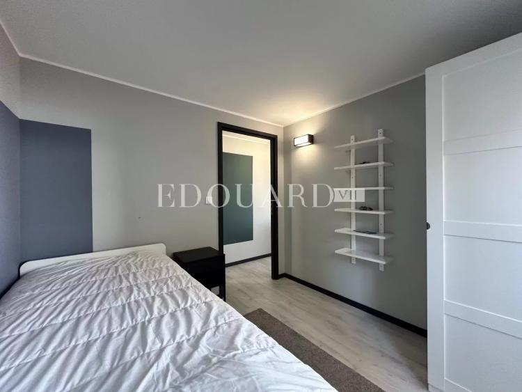 En exclusivité trois pièces avec balcon, splendide vue mer et garage, proche des écoles et du Parc Koaland