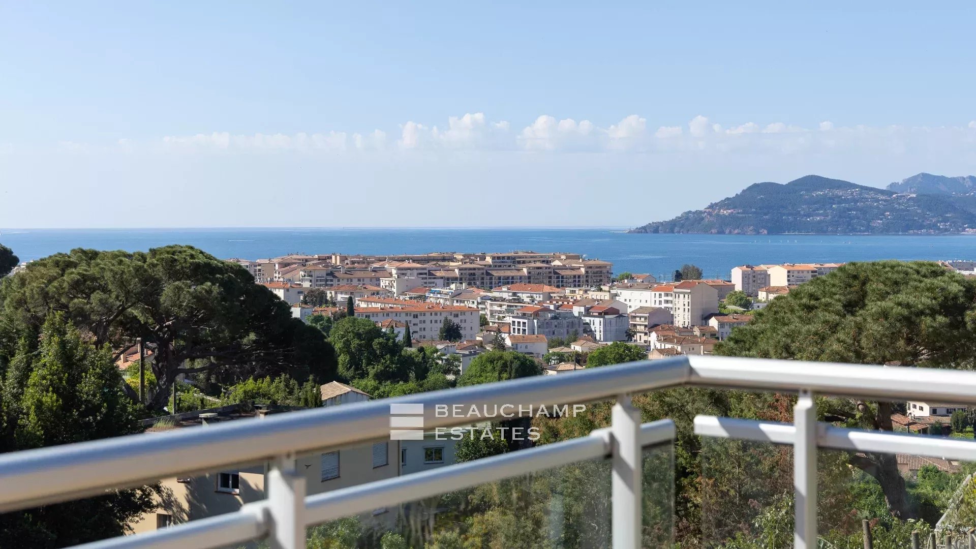 Cannes - Villa contemporaine Vue mer