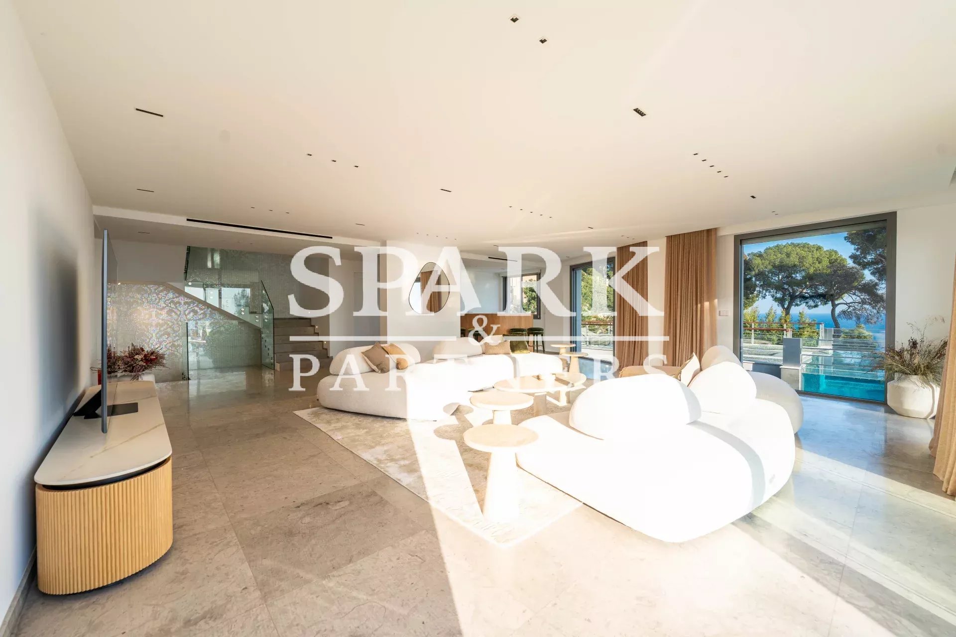 SUPERBE VILLA CONTEMPORAINE – VUE MER PANORAMIQUE