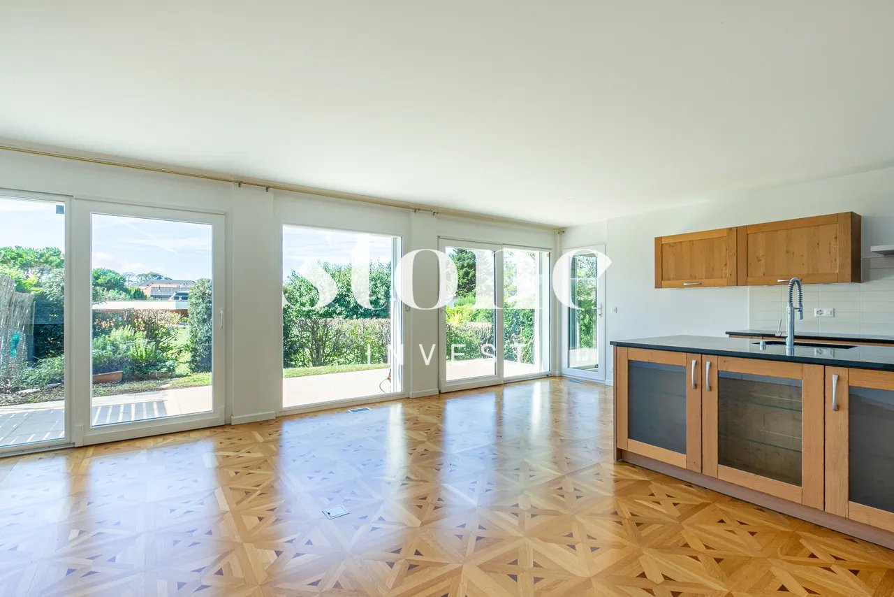 Exclusif : Charmante Maison Avec Jardin Au Grand Saconnex