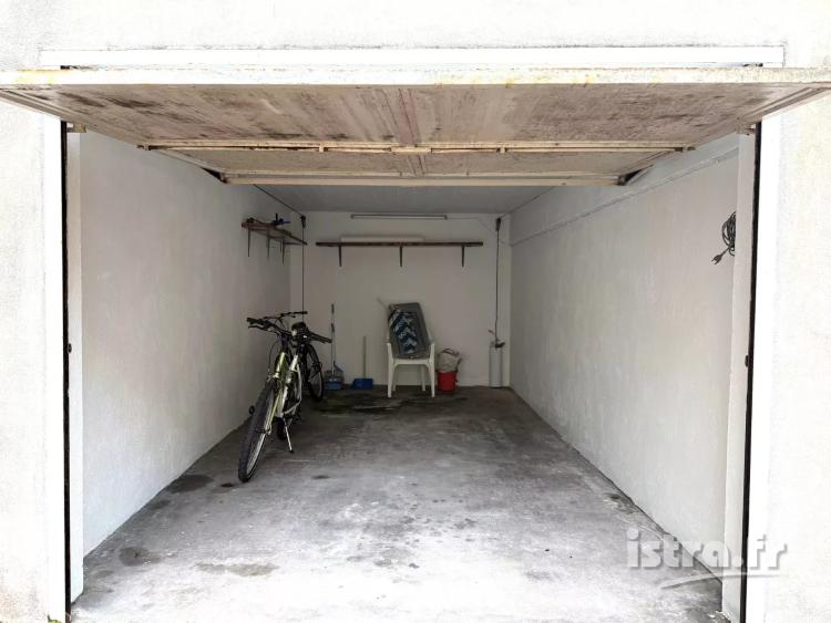 Nice Promenade des Anglais : Garage à vendre