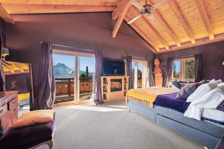 Chalet d’exception avec piscine intérieure et accès Ski-In & Ski-Out