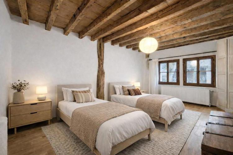 Maison de charme avec jardin arboré à Collex