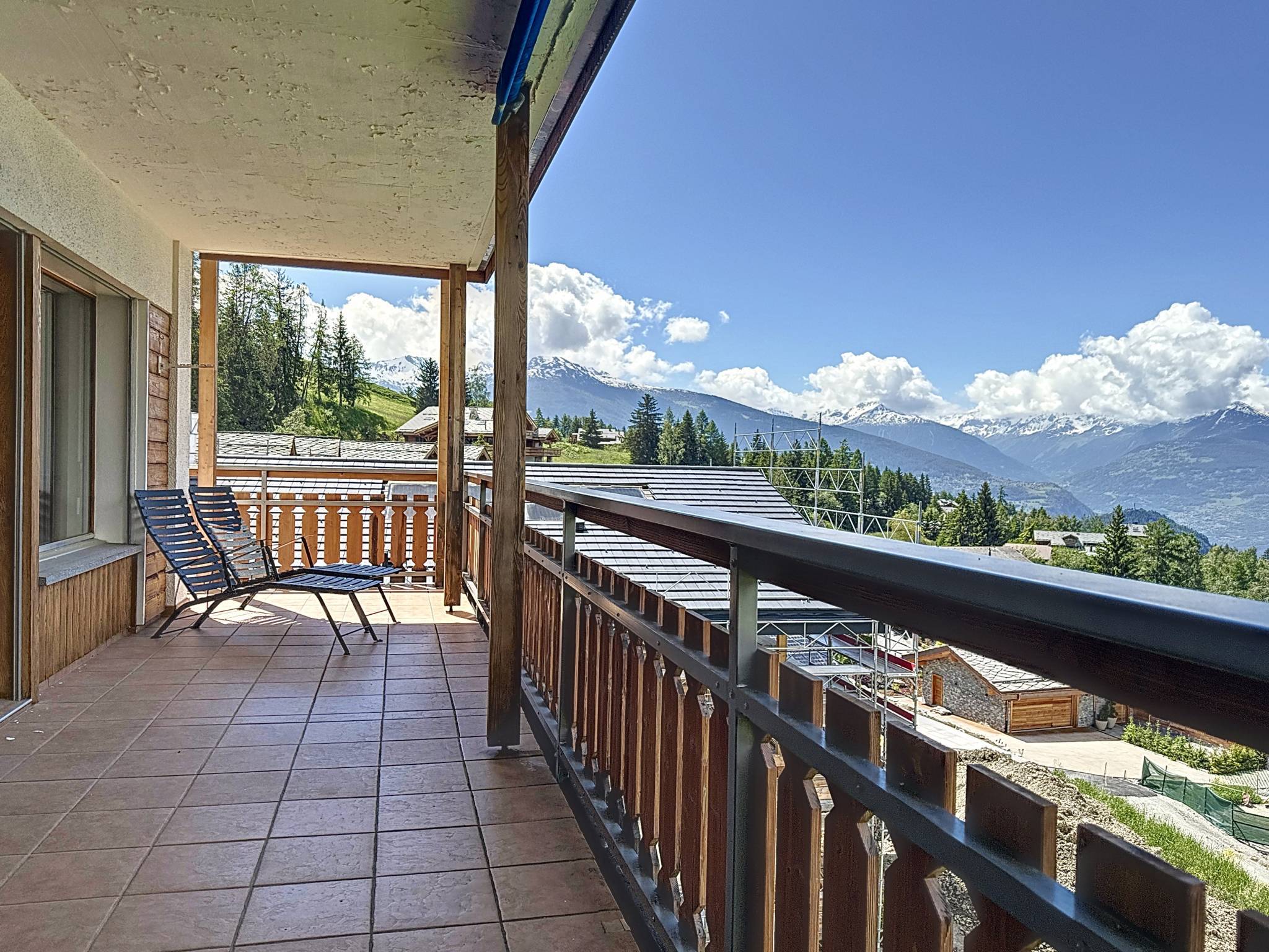 EXCLUSIVITE - Appartement cosy avec vue panoramique exceptionnelle