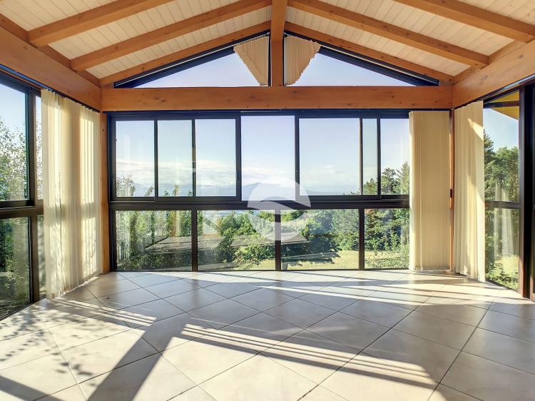 Maison de charme vue Alpes et lac avec studio indépendant