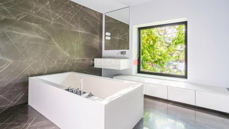 VANDOEUVRES, RIVE GAUCHE, PROPRIETE D'EXCEPTION