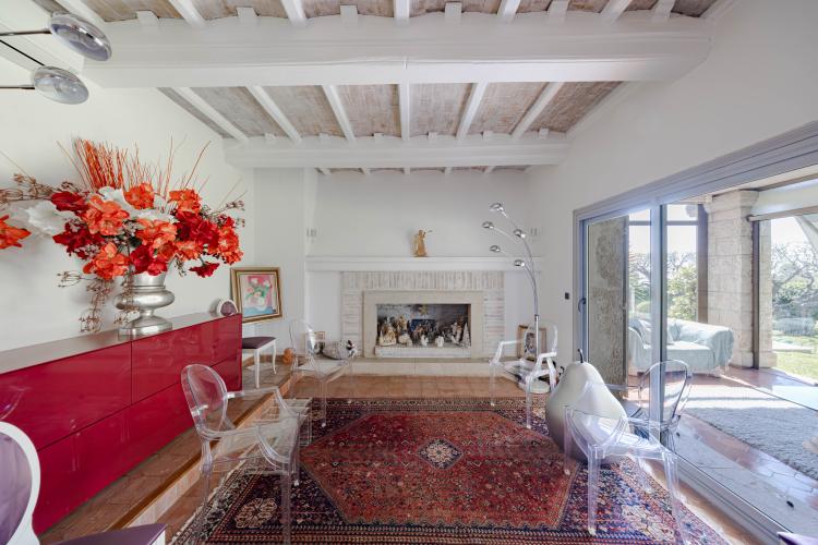 CHARMANTE MAISON PROVENÇALE AVEC PISCINE ET JARDIN