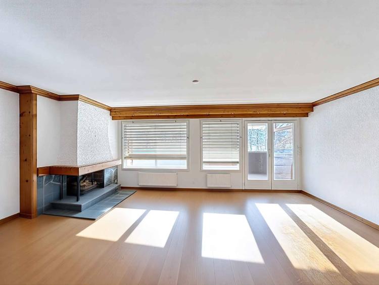 Appartement de 3.5 pièces face au golf avec très belle vue