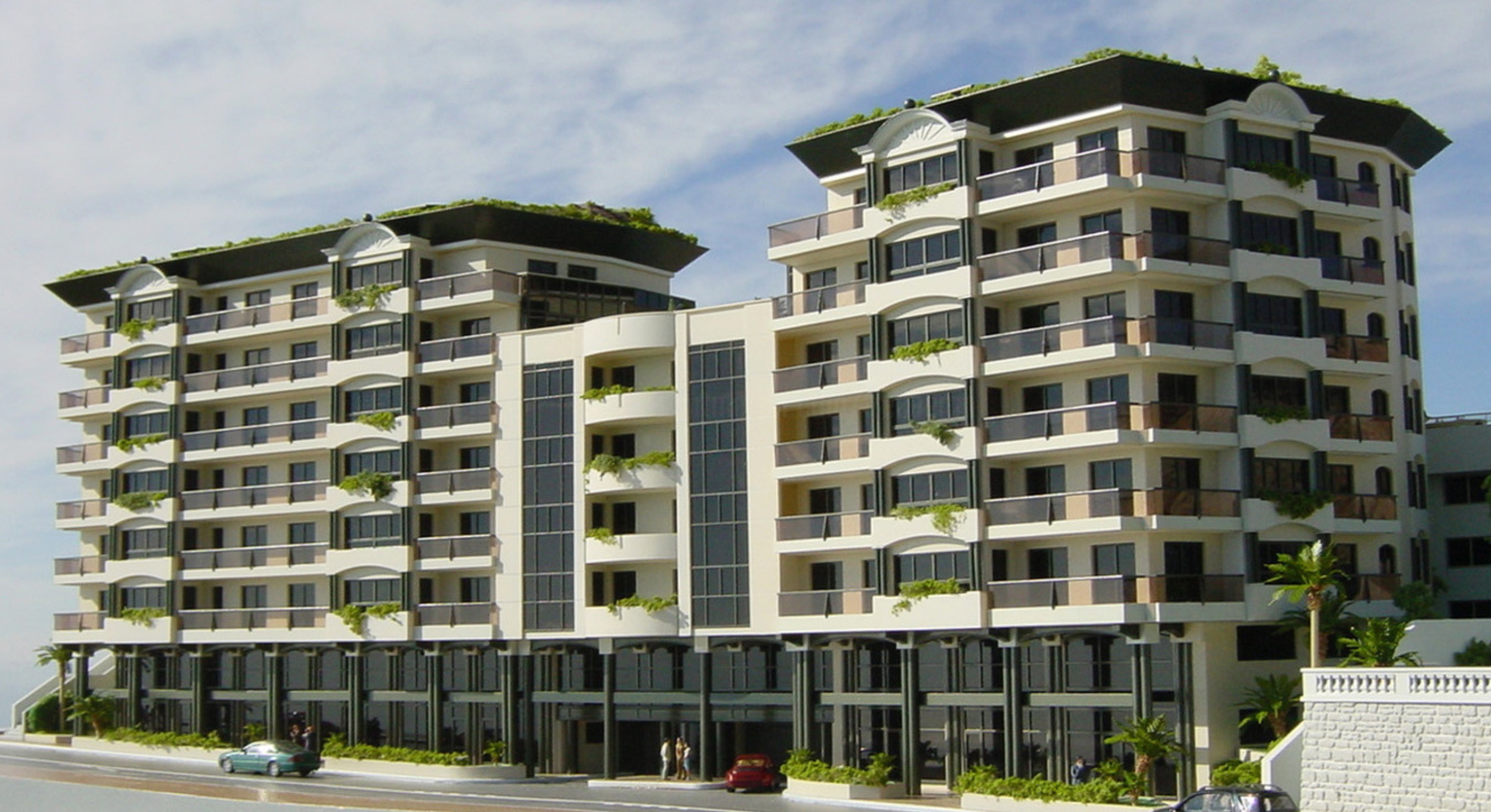 BOULEVARD D'ITALIE: grand bureau meublé de 5 pièces en vente