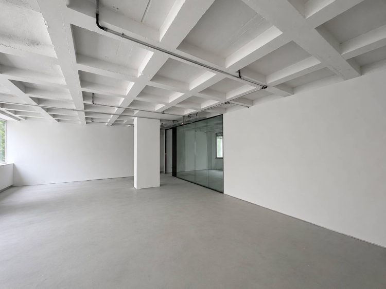 BUREAUX MODERNES IDÉALEMENT SITUÉS – ENTRE GARE CORNAVIN ET LAC