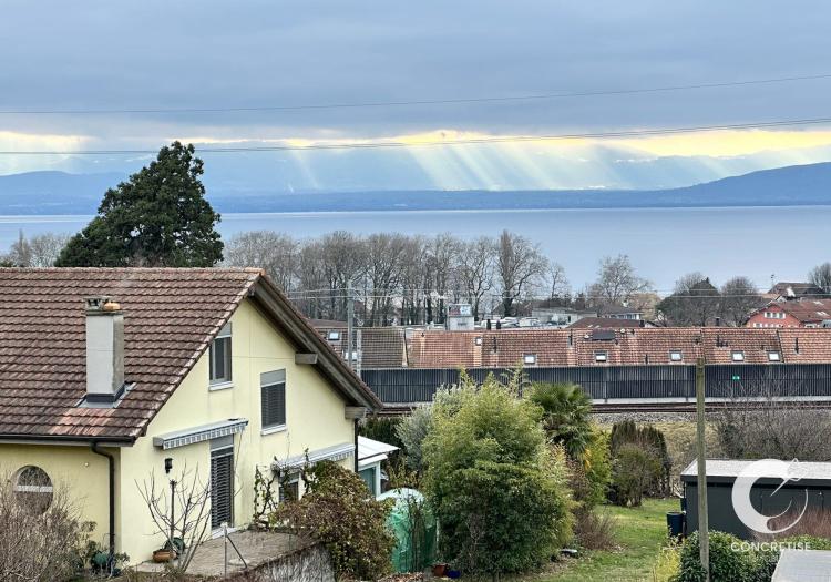 Panorama sur le Léman : Appartement avec balcon et vue lac à Mont-sur-Rolle