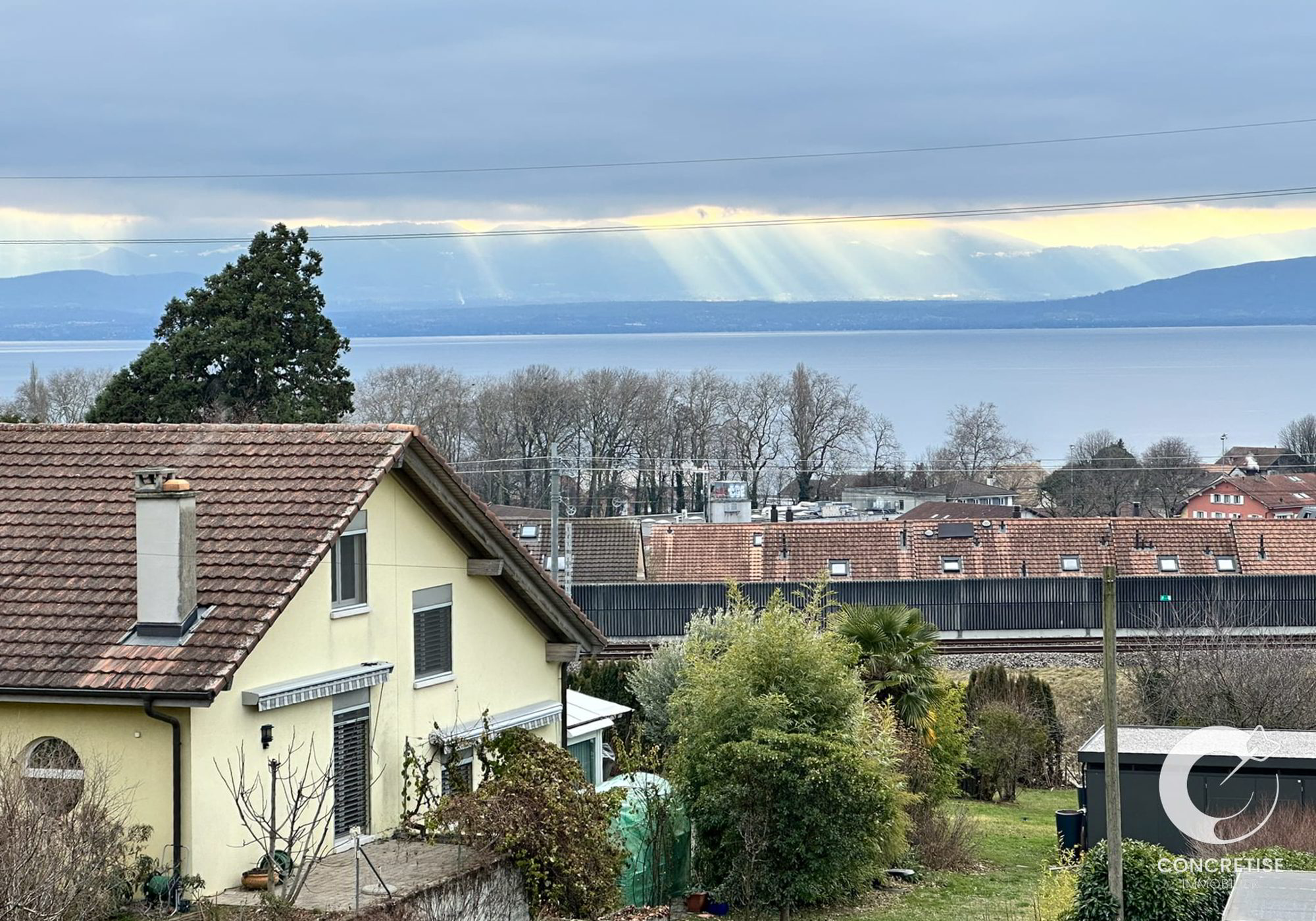 Panorama sur le Léman : Appartement avec balcon et vue lac à Mont-sur-Rolle