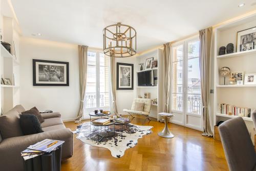 MONTE-CARLO - APPARTEMENT LUMINEUX - 3P-  BELLEVUE PALACE