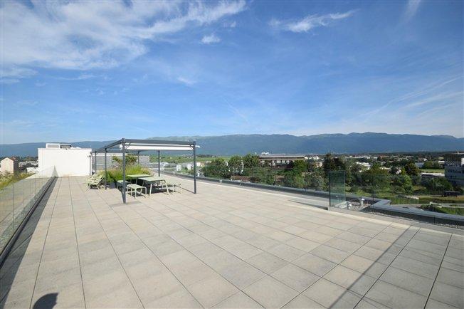 SEHEN SIE IHRE AKTIVITÄTEN WEIT VORAUS - Geschäftsfläche 1.020 m² – 3. Etage des Atrium Park – Horizon - Meyrin
