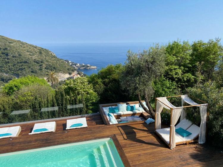 Villa D 'exception Eze vue mer, proche Monaco avec terrain constructible