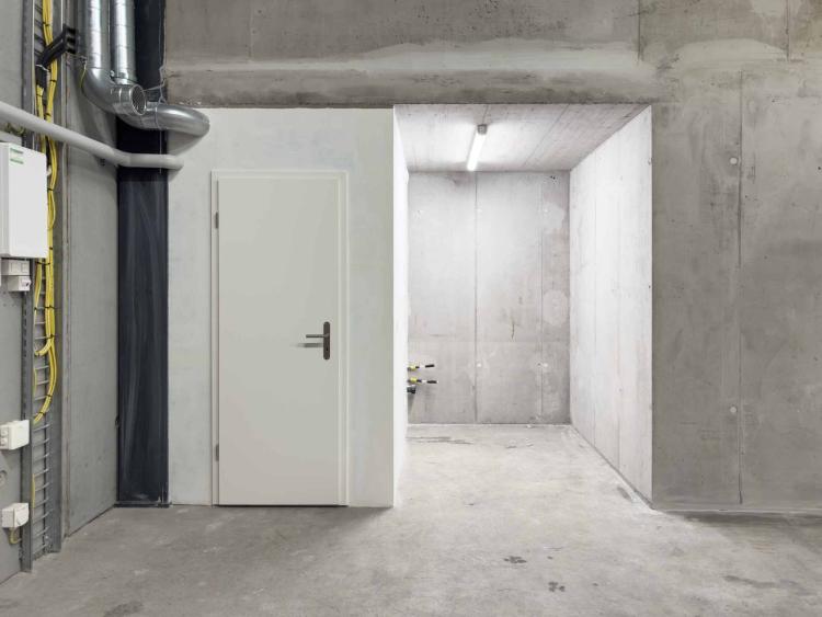 Superbes surfaces Industrielles modernes à Vernier