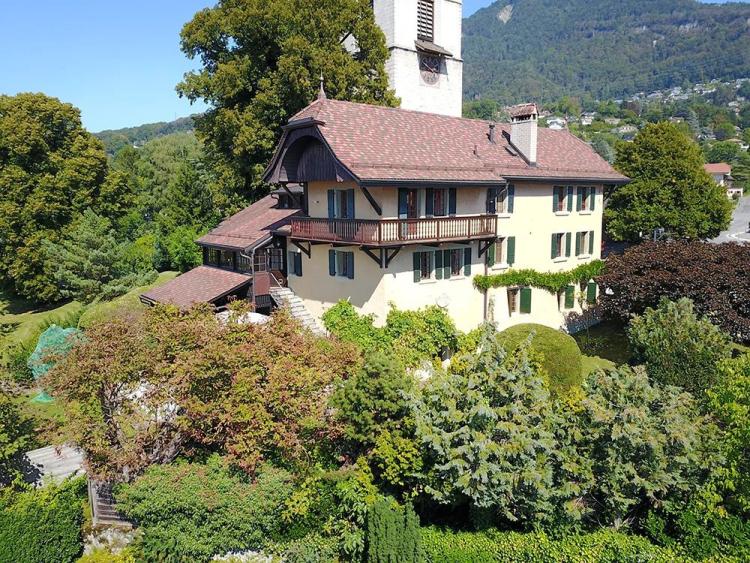 House for sale in Blonay - Saint-Légier, Switzerland
