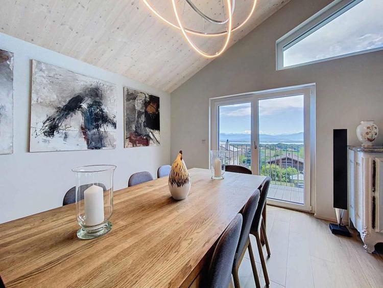 Magnifique Villa contemporaine neuve avec vue panoramique sur le lac et les Alpes