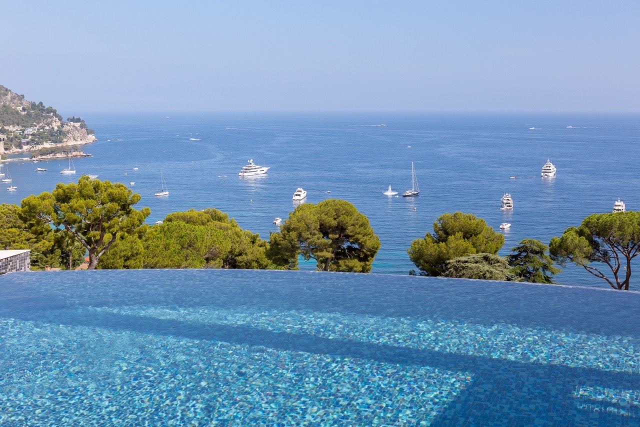 VILLA BLUE SEA