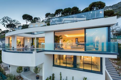 VILLA BLUE SEA