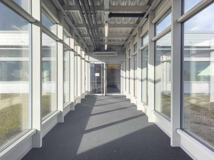 Vernier - Surface de 903 m2 en attique - Immeuble IKEA