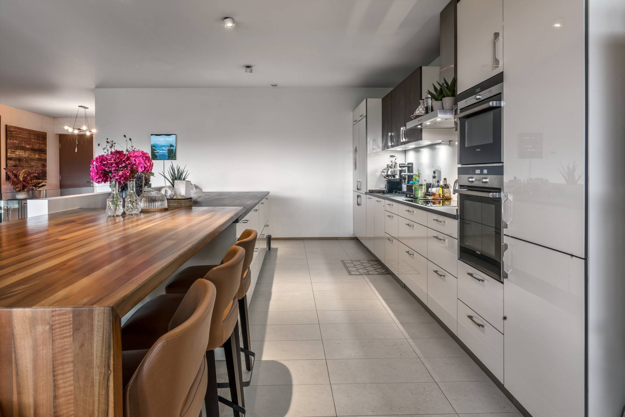 EN EXCLUSIVITÉ - duplex de 5 chambres avec terrasses, jardins et vue lac