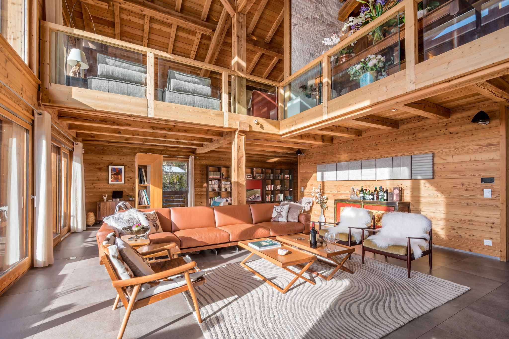 Un chalet Bayrou à vendre dans la région de Villars-sur-Ollon - L'art de la construction alpine de Megève à Crans-Montana