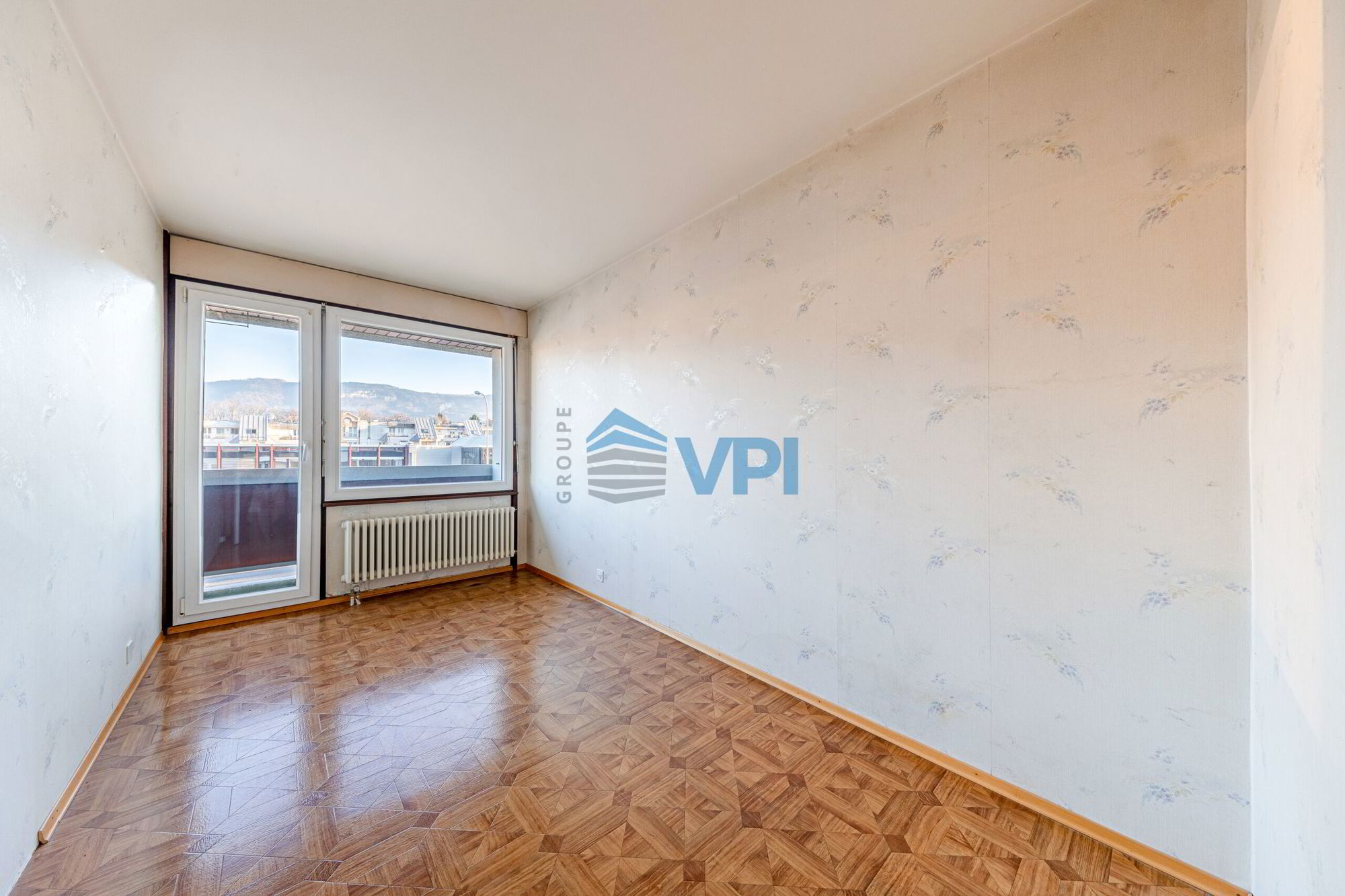 BEL APPARTEMENT DE 4 PIÈCES AVEC LOGGIAS ET VUE SUR LE SALÈVE