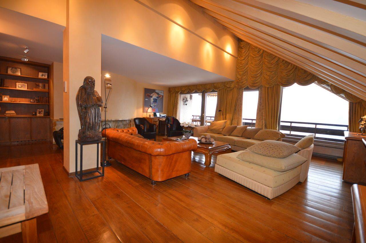 Splendide appartement de 6 pièces en triplex Ski-in/Ski-out