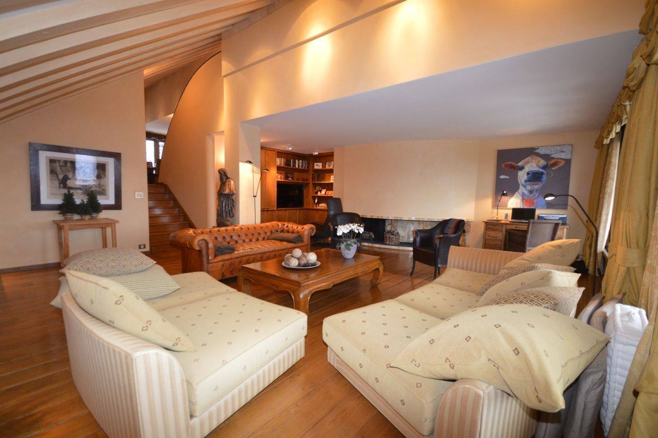 Splendide appartement de 6 pièces en triplex Ski-in/Ski-out