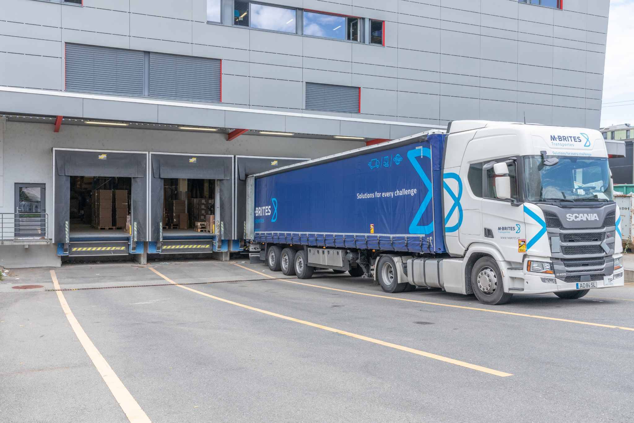 RARE ! Surface de stockage de 467m² au centre de Genève