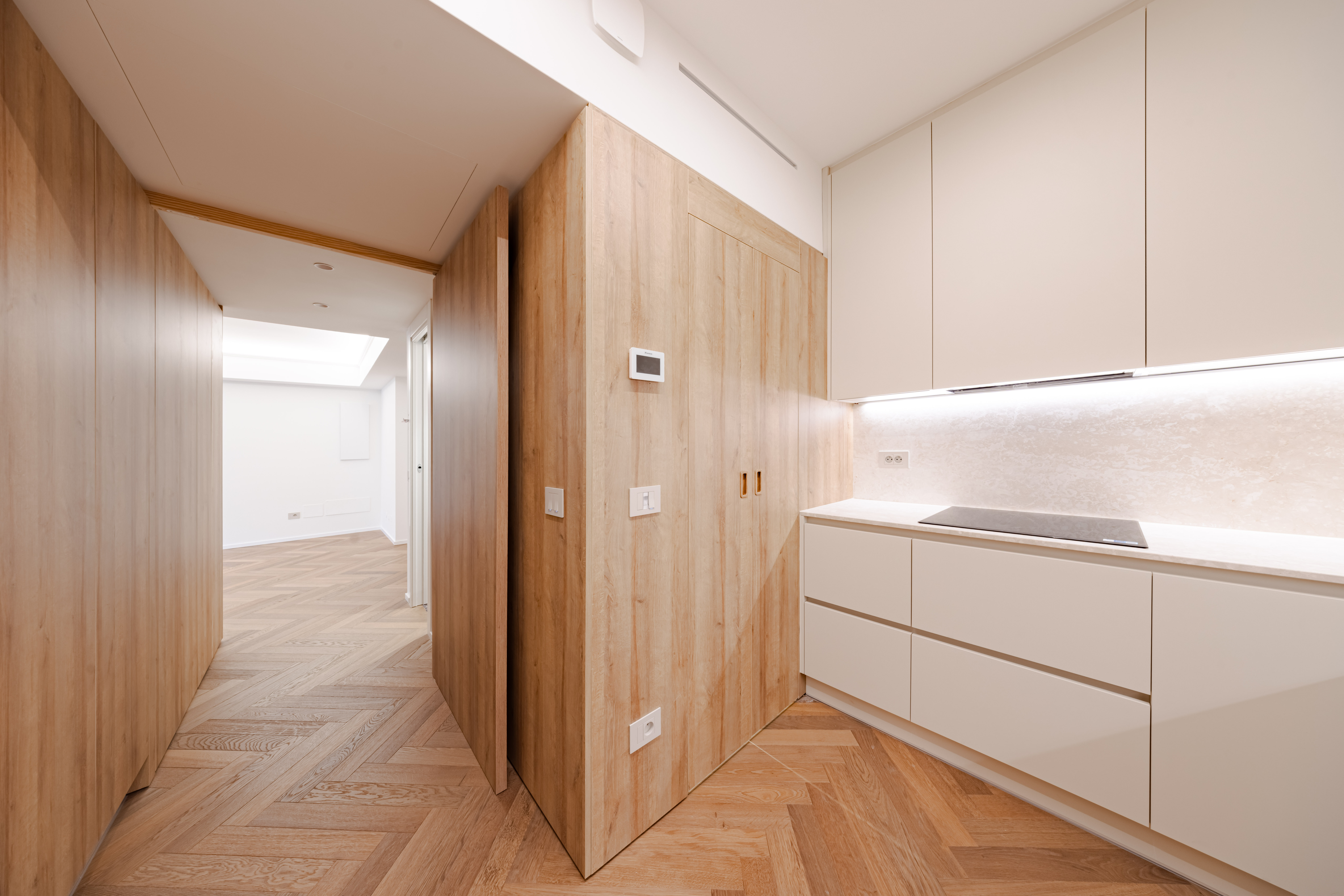 APPARTEMENT USAGE MIXTE PORT