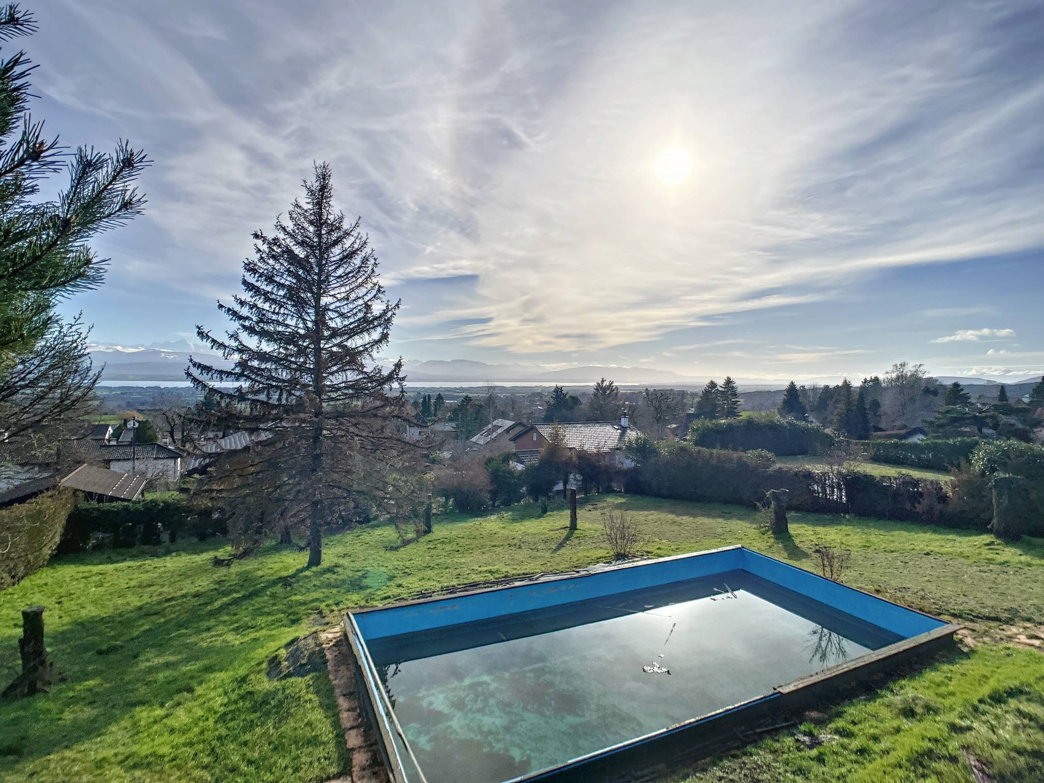 Magnifique terrain à bâtir avec vue sur le lac Léman et les Alpes