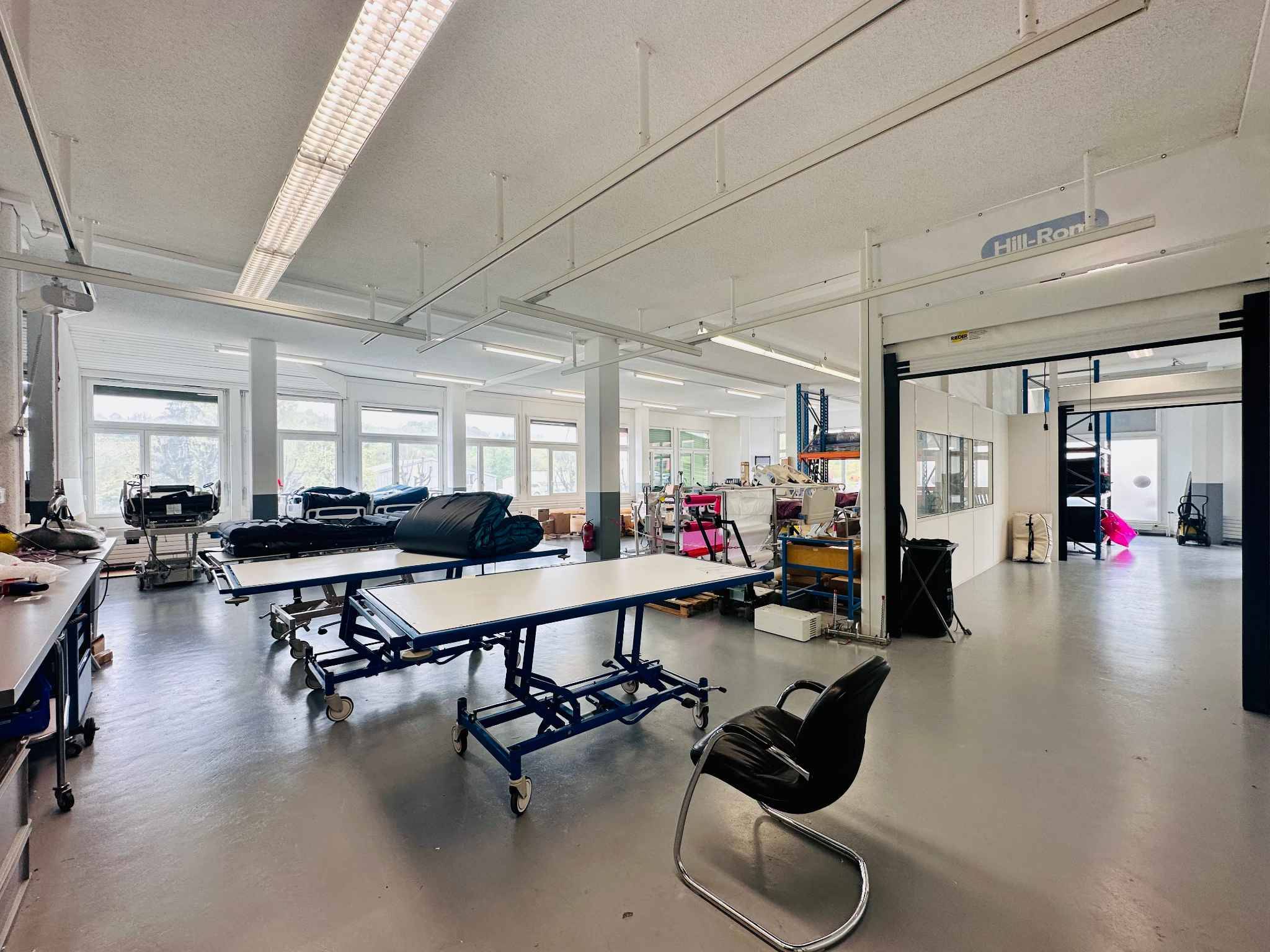 INDUSTRIE, BUREAUX - 930 m2 - Bussigny-près-Lausanne