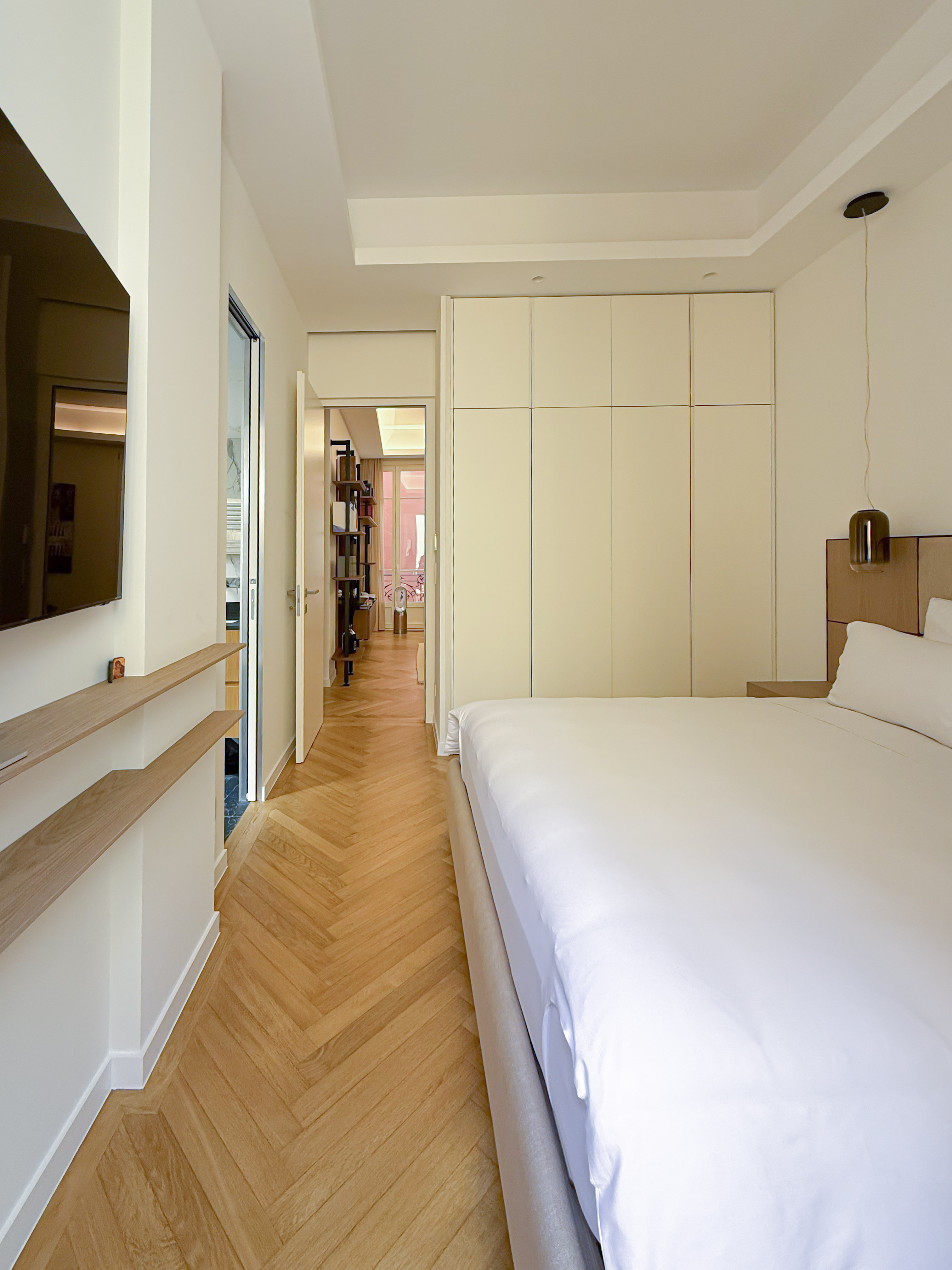 MONACO VILLE - BEAU 3 PIÈCES RÉNOVÉ - ROCHER